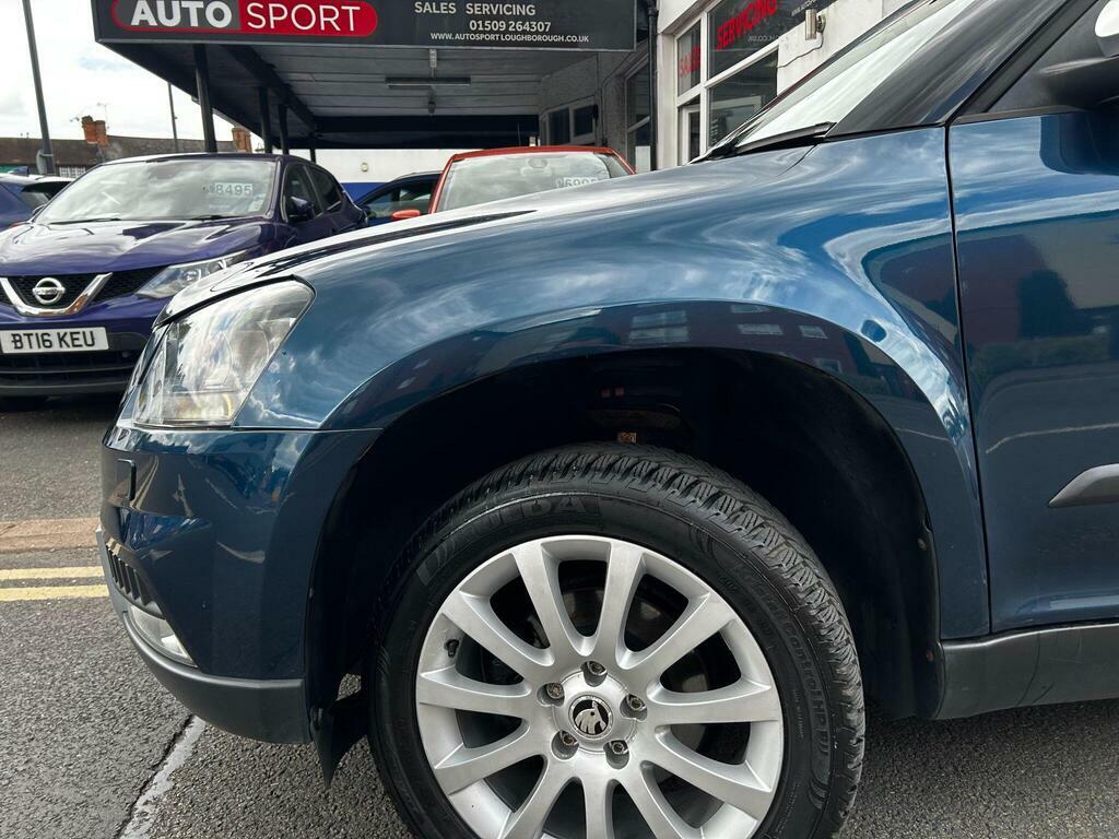 Skoda Yeti 2.0 Tdi Se Outdoor 4Wd Euro 5 Blue #3