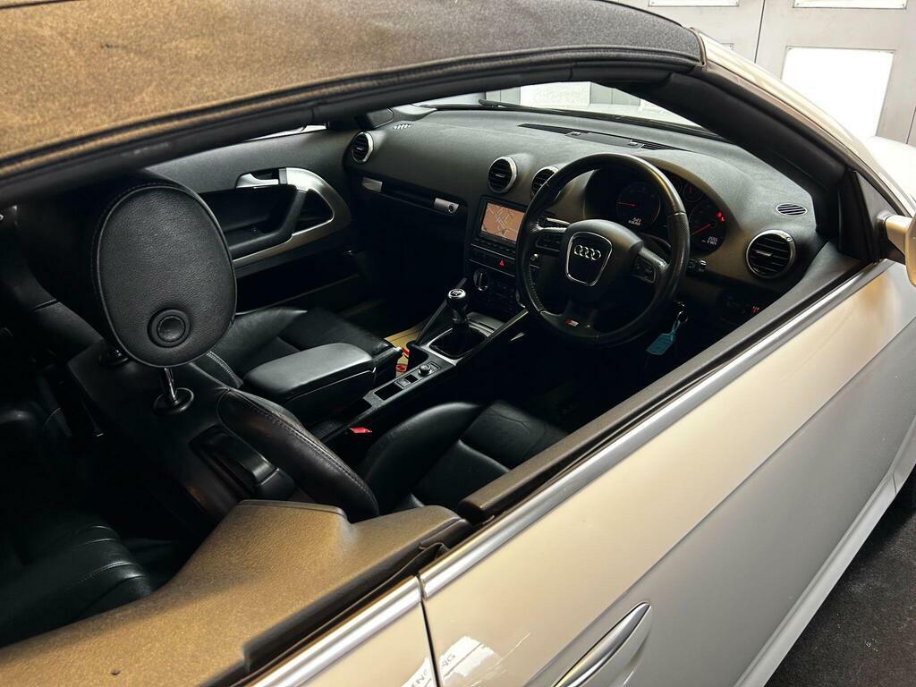 Audi A3 Cabriolet Sport Final Edition Blue #11