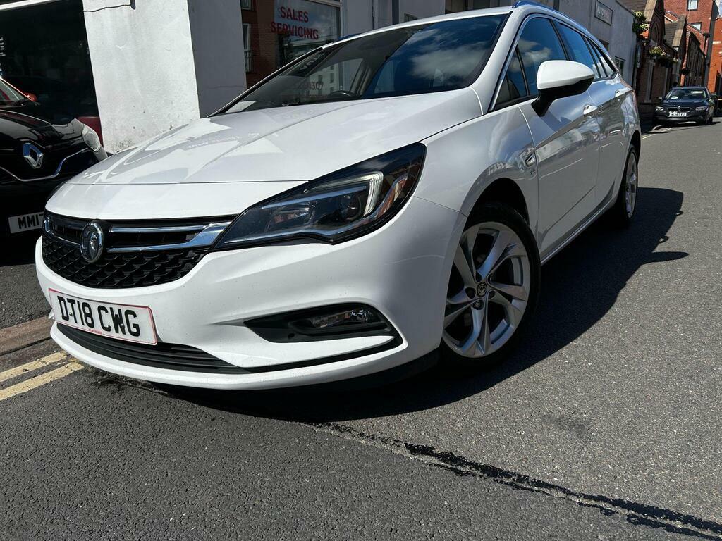 Vauxhall Astra 1.6 Cdti Blueinjection Sri Nav Sports Tourer Euro White #3