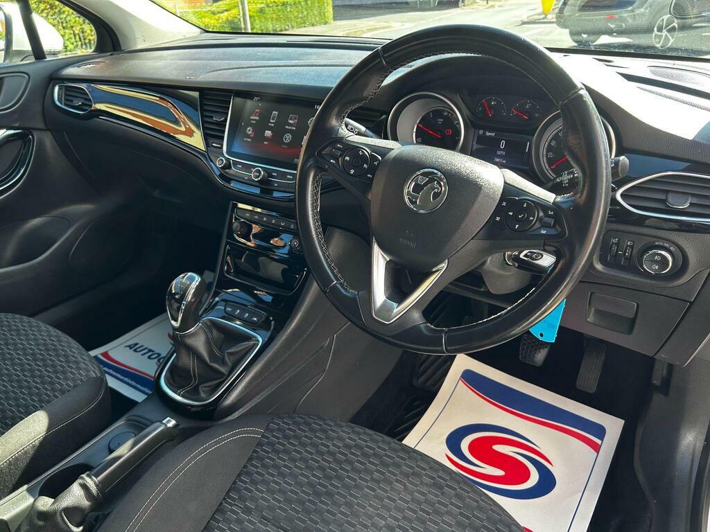 Vauxhall Astra Elite Nav Black #14