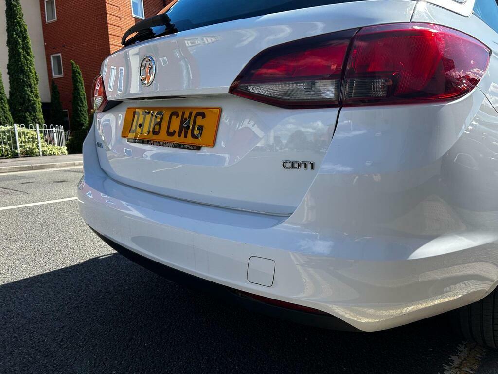 Vauxhall Astra Elite Nav Black #7