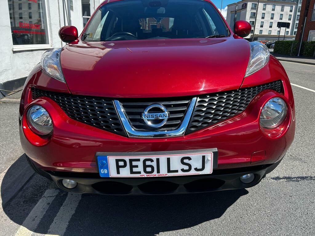 Nissan Juke 1.6 Tekna Euro 5 Red #4