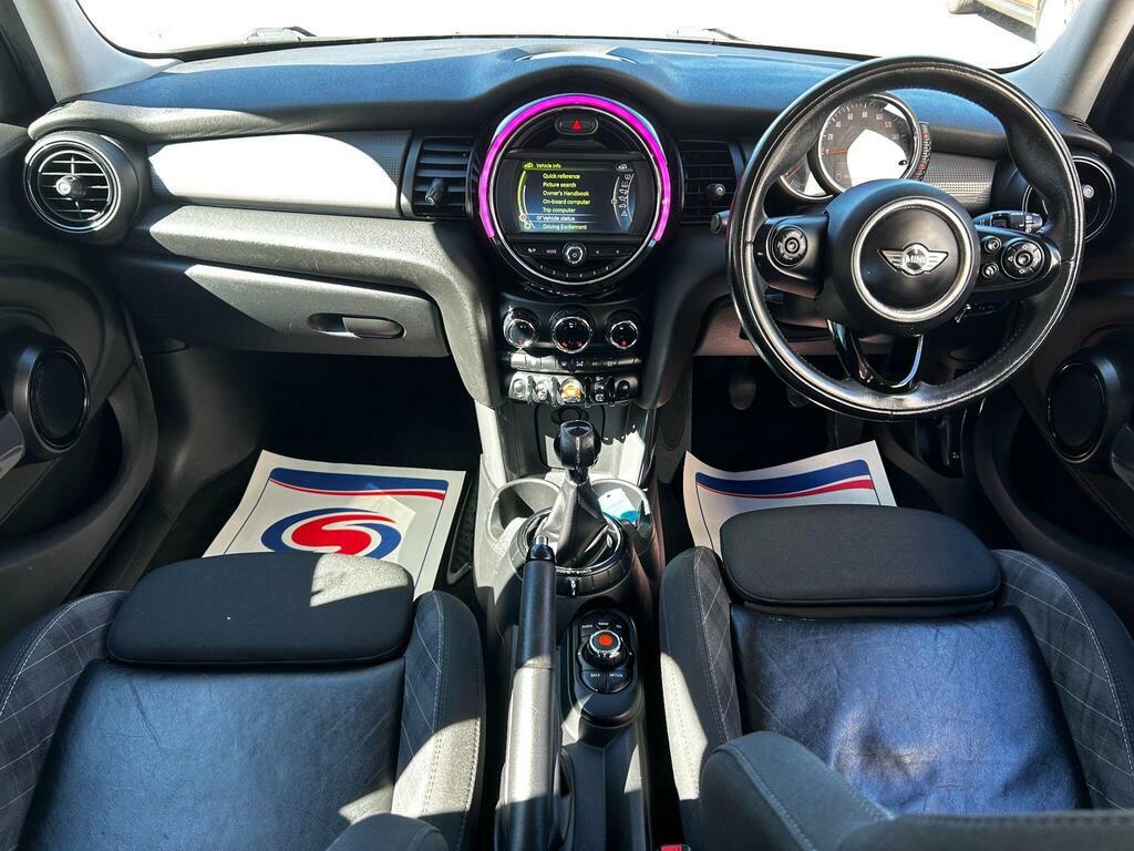 Mini Hatch Cooper Black #9