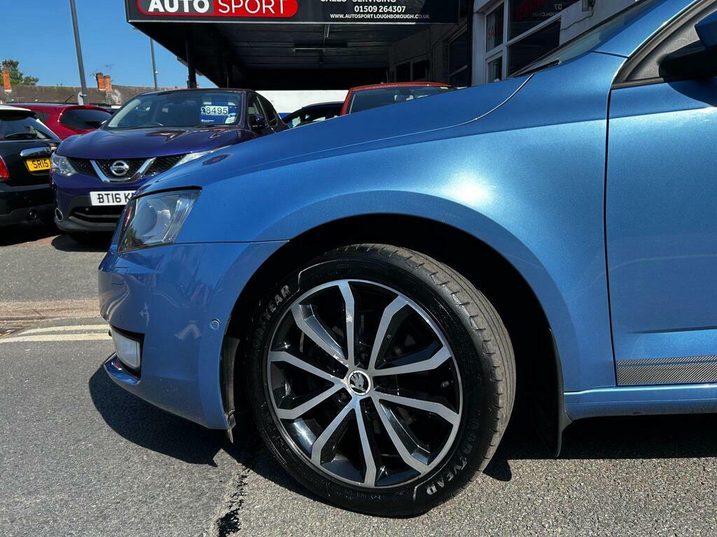 Skoda Octavia 1.4 Tsi Elegance Euro 5 S S Blue