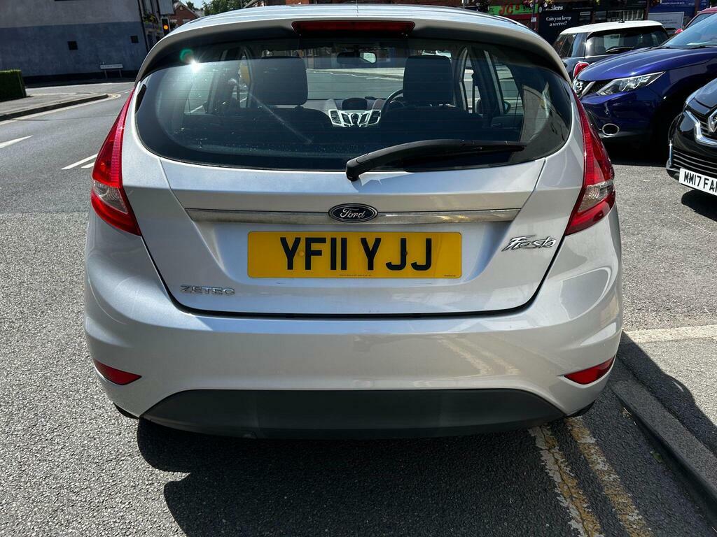 Ford Fiesta 1.6 Titanium 118 Bhp Black #7