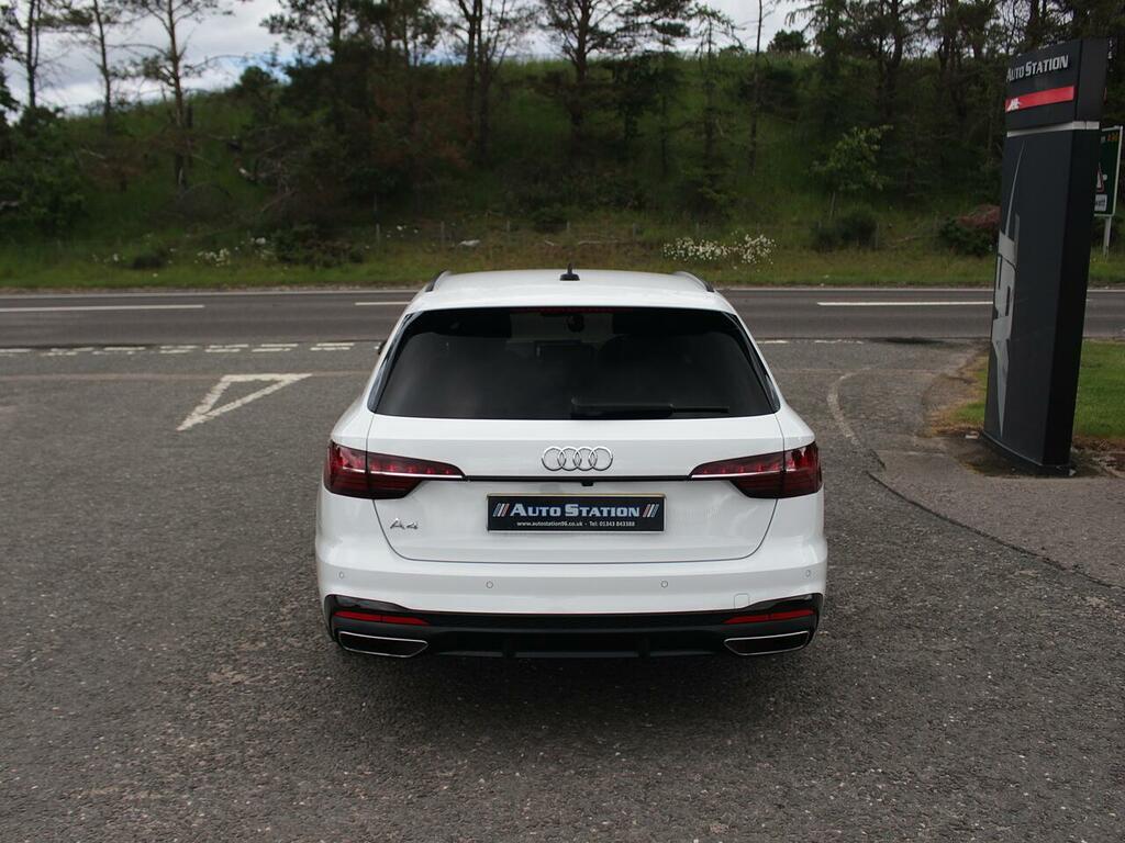 Audi A4 Avant Black Edition White