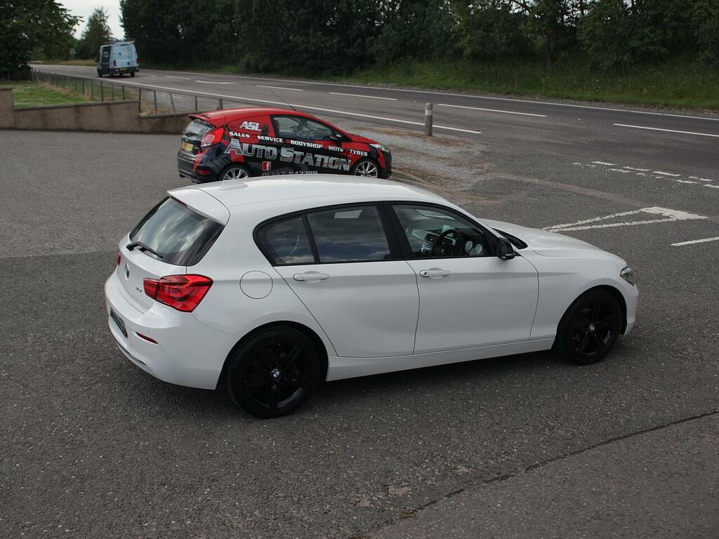 BMW 1 Series Sport White #4