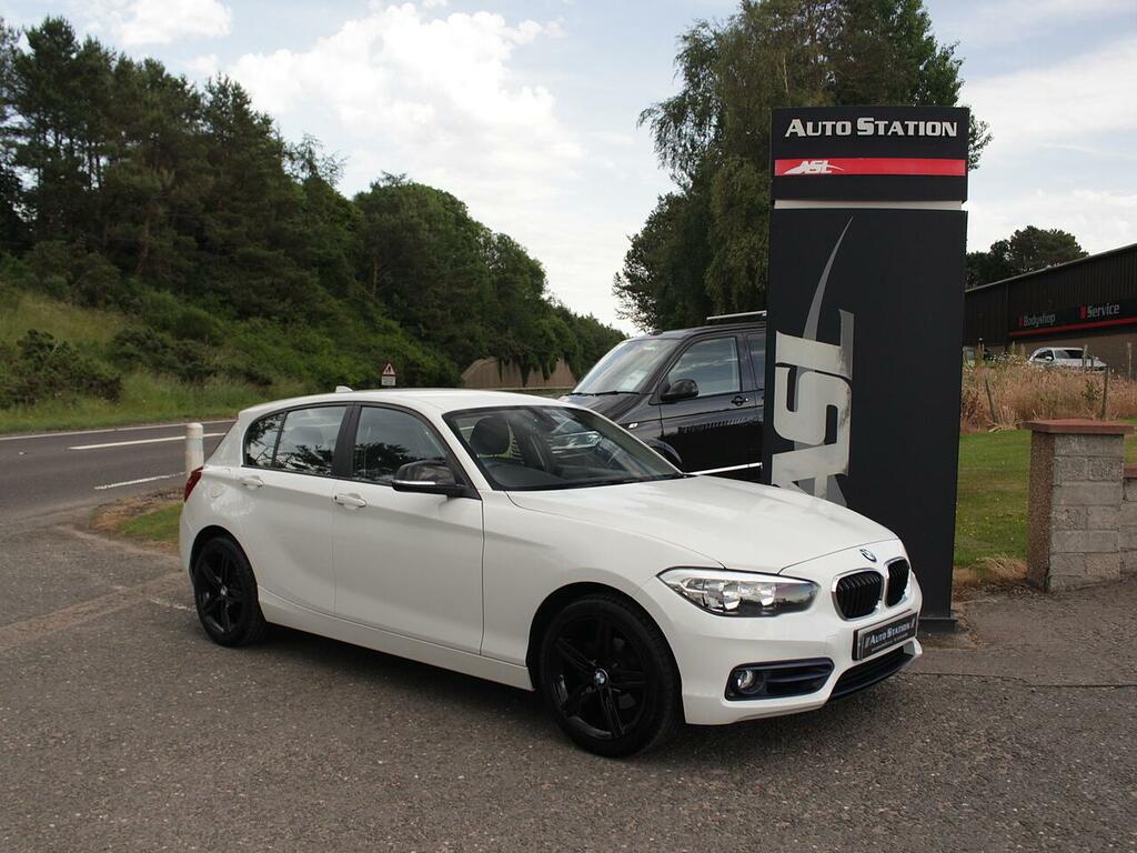 BMW 1 Series Sport White #3