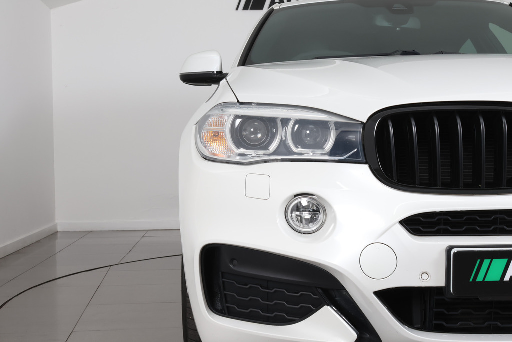 BMW X6 Xdrive30d M Sport White #6