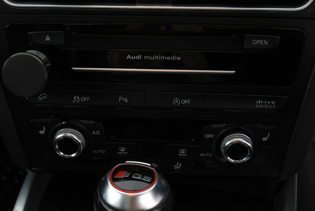 Audi Q5 Tfsi Quattro S Line Plus 5-Door White #33