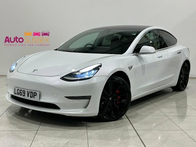 Tesla Model 3 Motor Performance 4Wde LG69VDP White