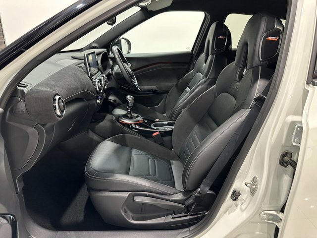 Nissan Juke Dig-t Tekna Euro 6 AF21WNL White #3