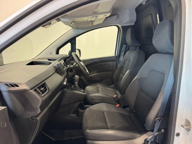 Renault Kangoo Ll21 E-tech Ev Lwb YK24ZGG White #2