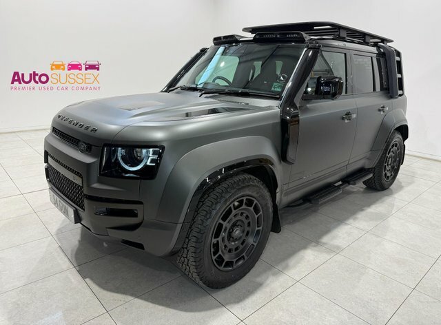 Land Rover Defender 110 V8 Mhev Octa Edition Green