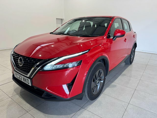 Nissan Qashqai Dig-t Mhev Acenta Premium Red