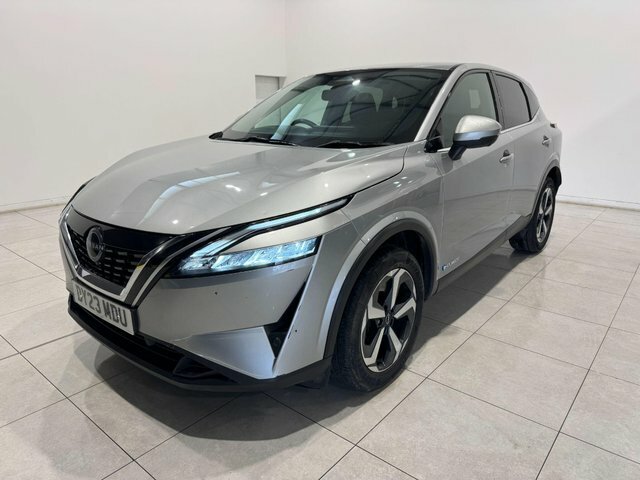 Nissan Qashqai H E-power N-connecta Silver