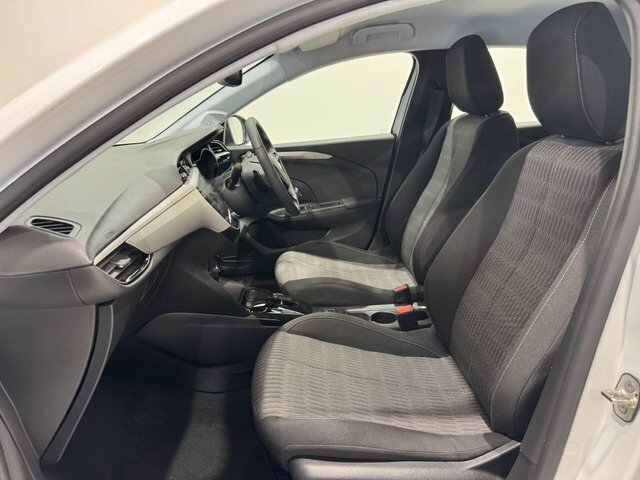 Vauxhall Corsa Turbo Design Euro LP23GXL White #2