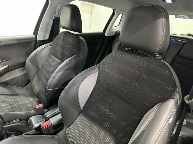 Peugeot 2008 Puretech Allure Euro 6 Grey #5