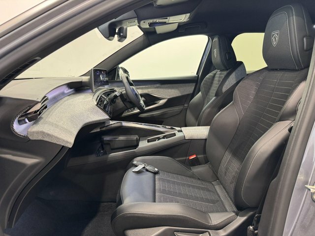 Peugeot 3008 Gt E-dsc6 Euro 6 Grey #2