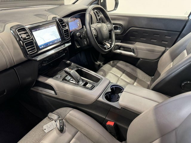 Citroen C5 Aircross Puretech Shine Plus Eat8 White #4
