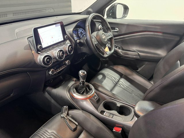 Nissan Juke Dig-t Tekna Euro 6 Black #3