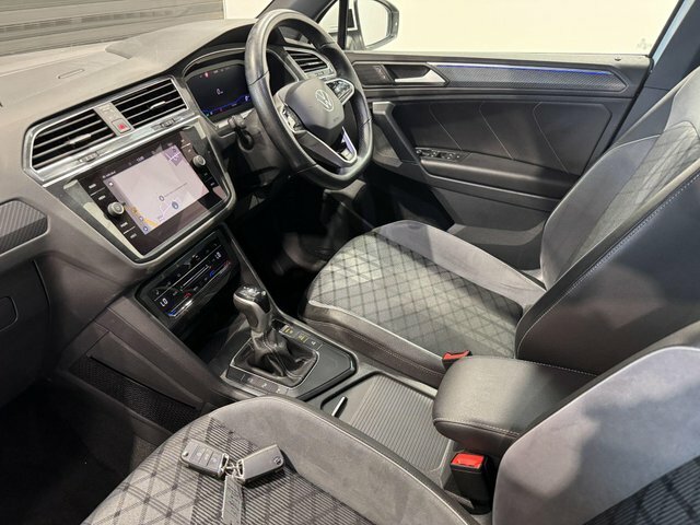 Volkswagen Tiguan Tdi R-line Dsg Euro White #4