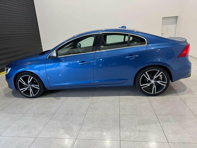 Volvo S60 D4 R-design Lux Nav Blue #4