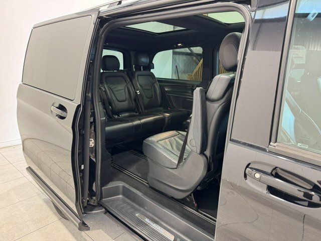 Mercedes-Benz V Class Mpv Black #18
