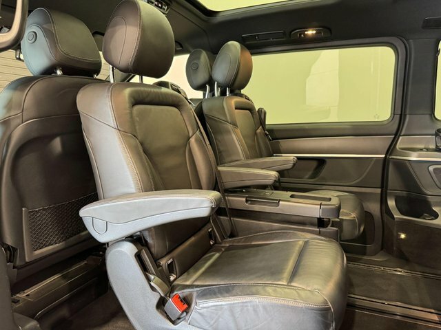 Mercedes-Benz V Class Mpv Black #12