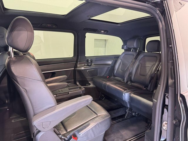 Mercedes-Benz V Class Mpv Black #10