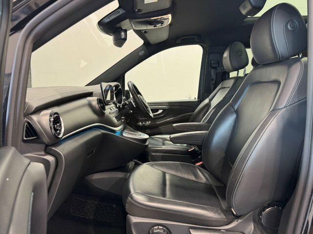 Mercedes-Benz V Class Mpv Black #17