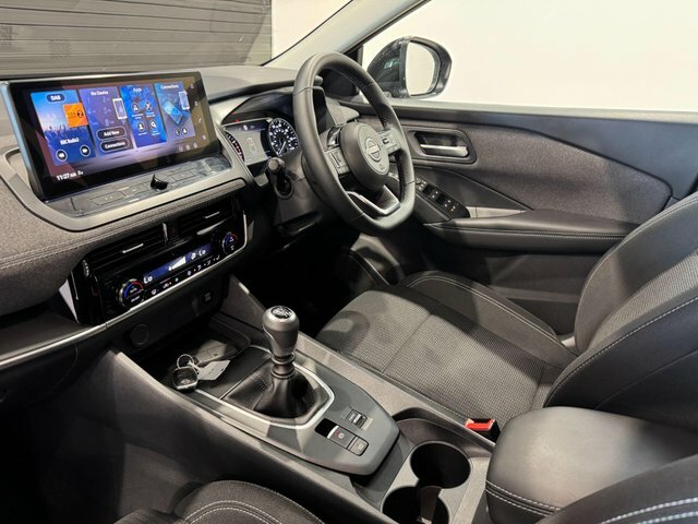 Nissan Qashqai Dig-t Mhev Acenta Premium Grey #3