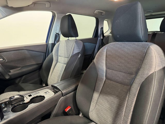 Nissan X-Trail Tekna Silver #10