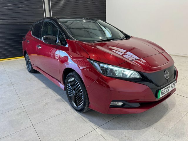 Nissan Leaf E N-connecta Red #6