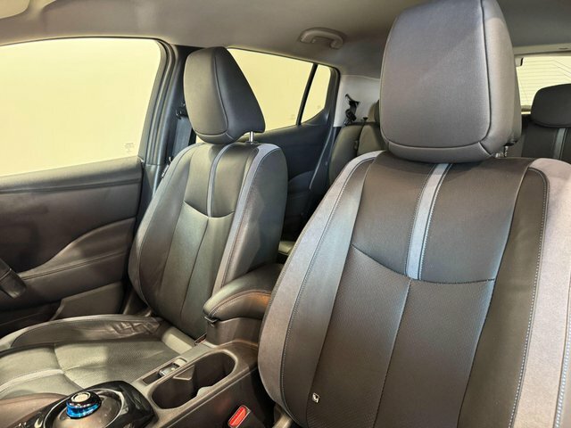 Nissan Leaf 40Kwh 150Ps N-connecta Black #10