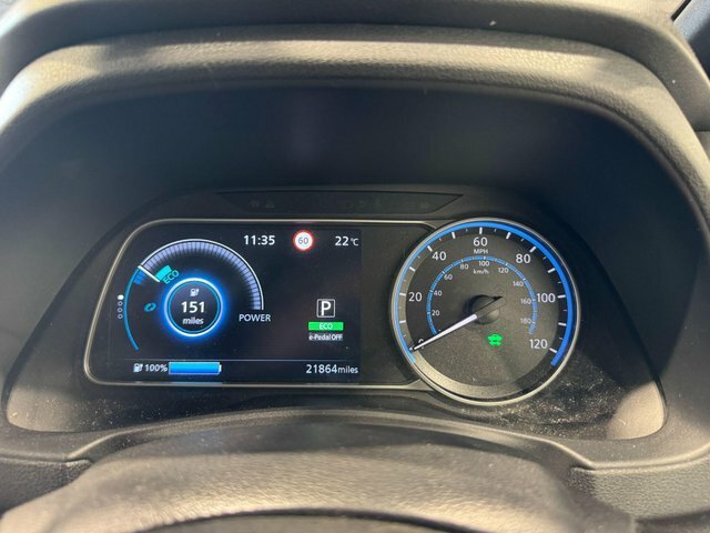 Nissan Leaf 40Kwh 150Ps N-connecta Black #12