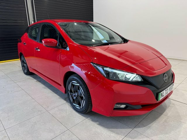 Nissan Leaf Acenta Auto 5dr Red #6