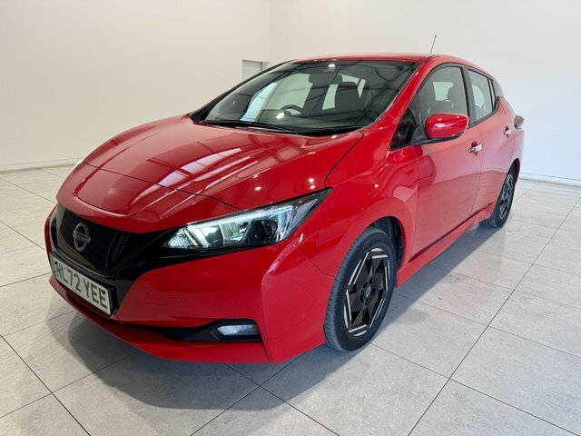 Nissan Leaf Acenta Auto 5dr Red