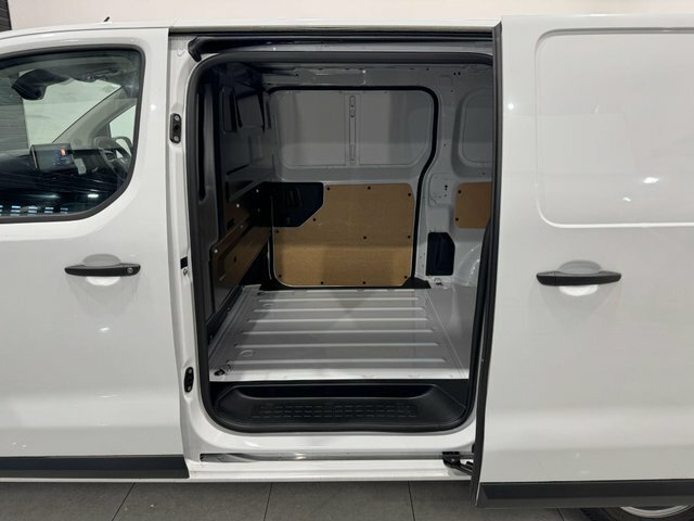 Peugeot E-Expert E 1000 75Kwh Professional Premium Standard Panel White #19