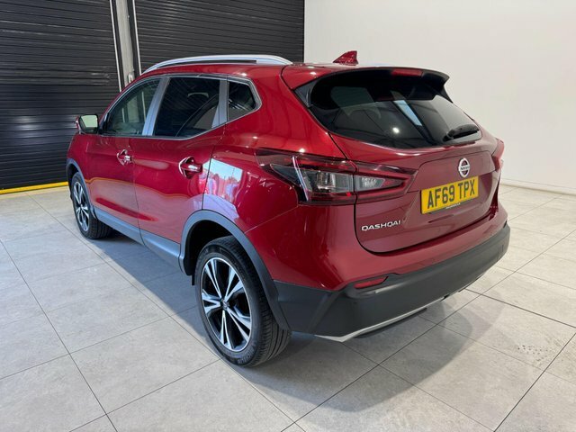 Nissan Qashqai Dci N-connecta Euro 6 Red #5