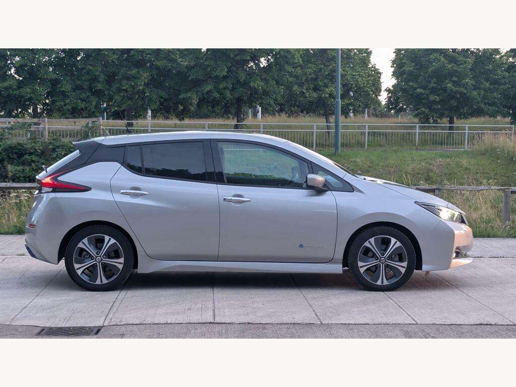 Nissan Leaf 40Kwh Tekna Silver #6
