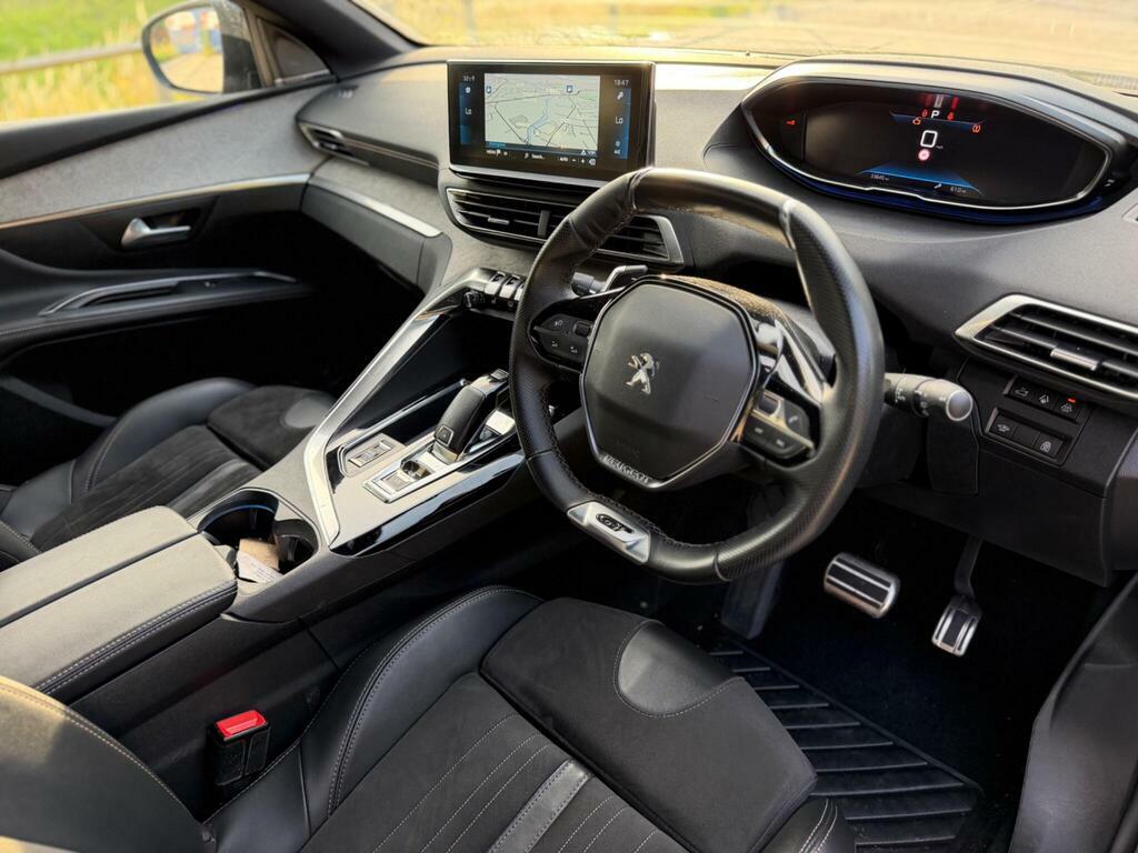 Peugeot 5008 1.2 Puretech Allure Grey #24