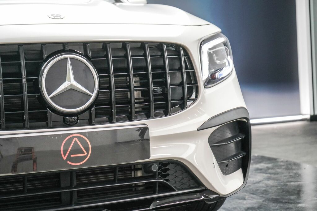 Mercedes-Benz GLB Class 2022 2.0 Glb220d Amg Line Premium Suv NL22WXO White #4