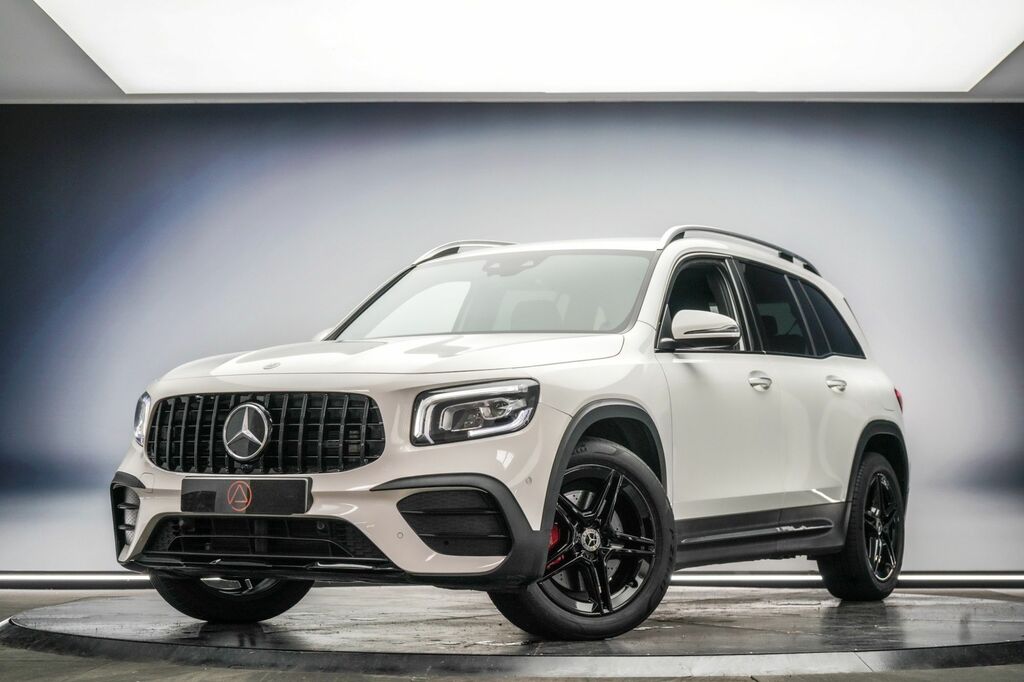Mercedes-Benz GLB Class 2022 2.0 Glb220d Amg Line Premium Suv White