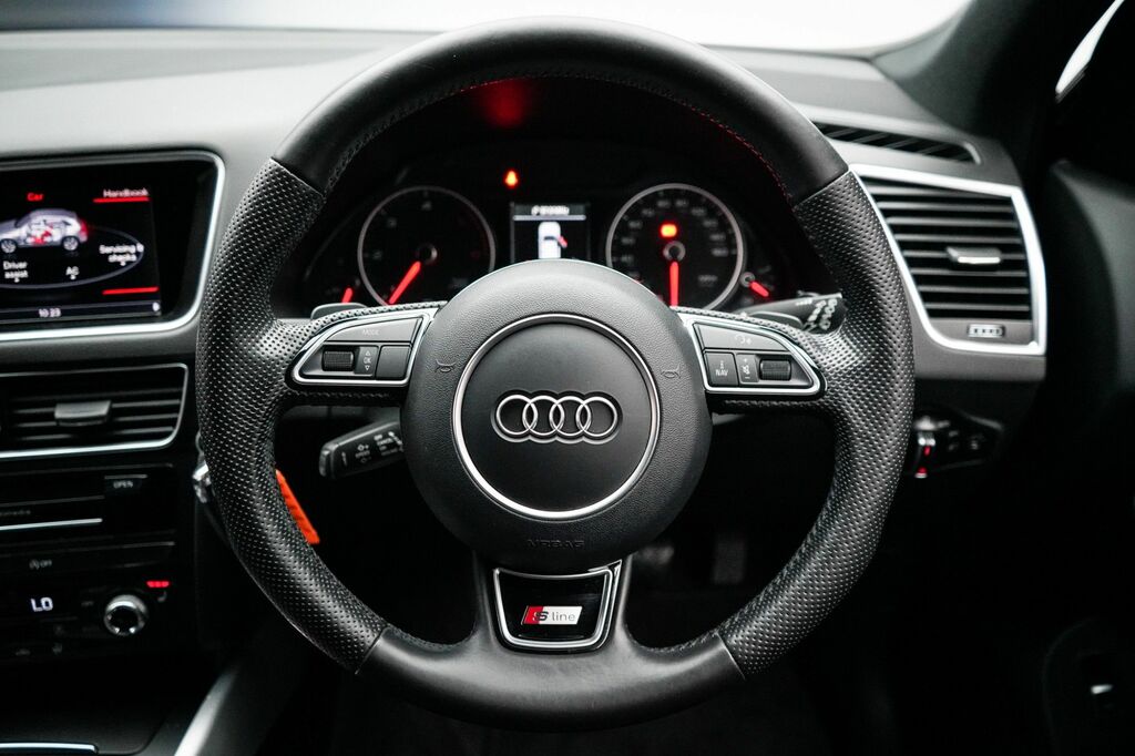 Audi Q5 2.0 Tdi Quattro S Black #36
