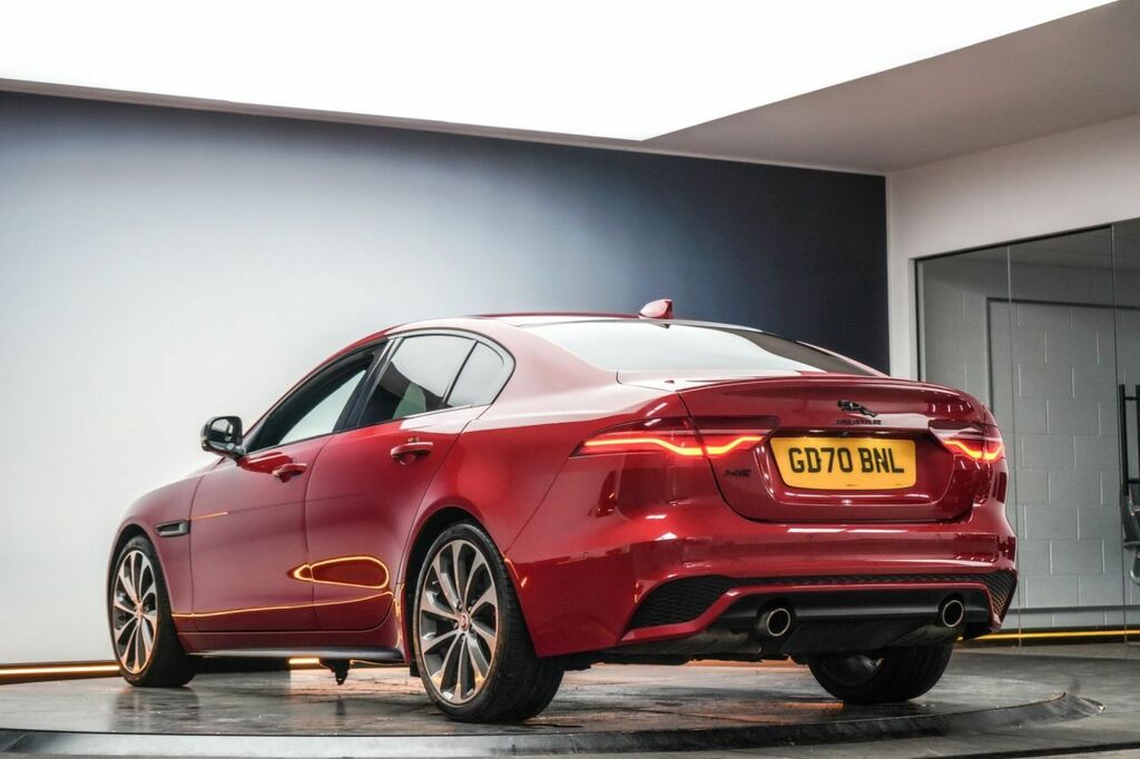 Jaguar XE 2020 2.0 P250i R-dynamic Black Saloon A Red #6