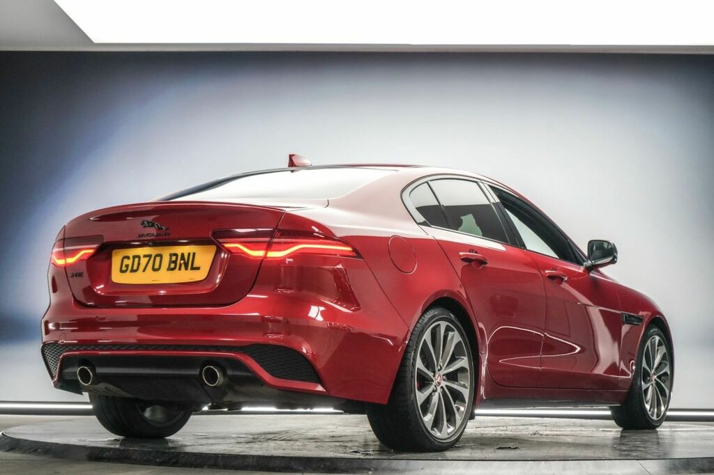 Jaguar XE 2020 2.0 P250i R-dynamic Black Saloon A Red #4