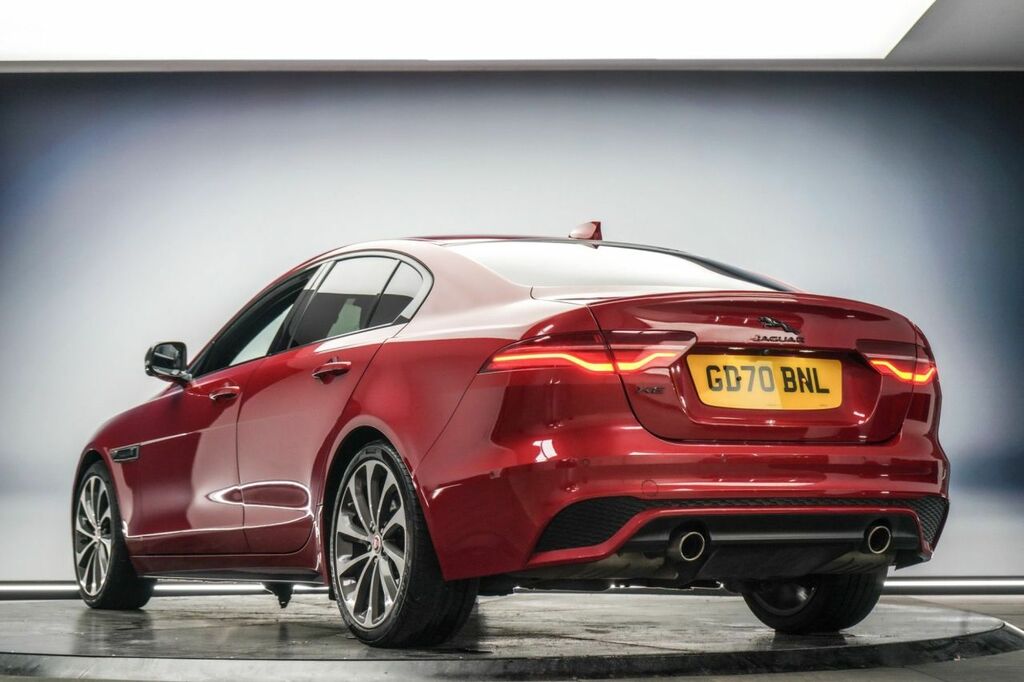 Jaguar XE 2.0D R-dynamic Se Grey #9