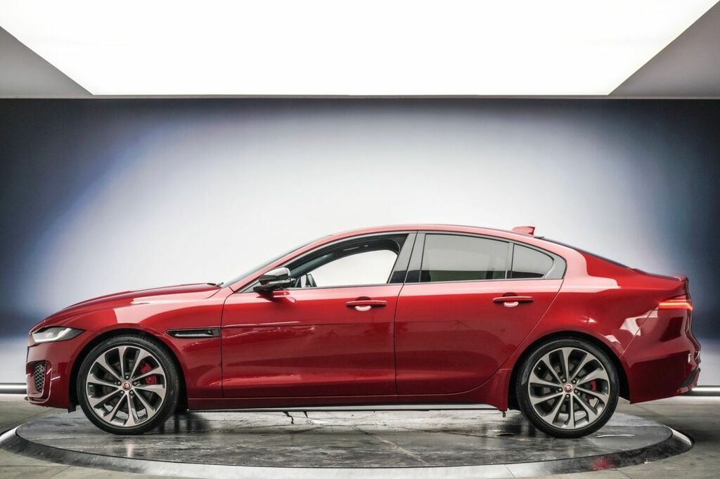 Jaguar XE 2.0D R-dynamic Se Grey #11