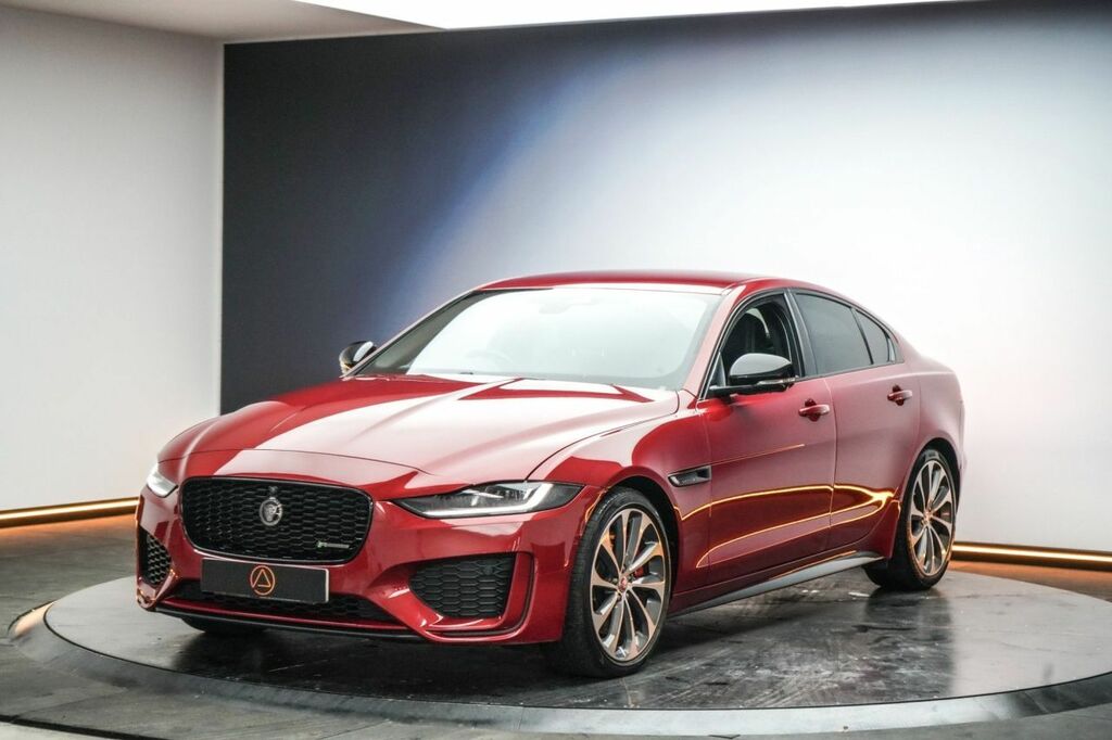 Jaguar XE 2.0D R-dynamic Se Grey #25